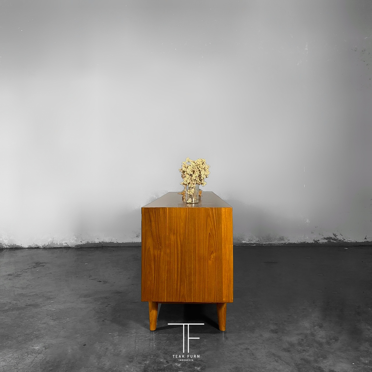 Lowie TV Stands - Image 2