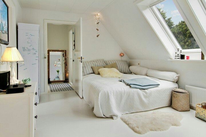 5 Ide Desain Loteng Rumah Serbaguna yang Space-Saving Banget