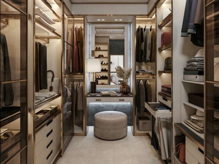 5 Desain Interior Walk-in-Closet yang Estetik dan Elegan Banget