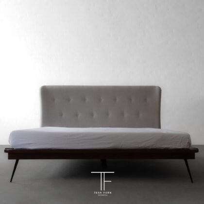 Tempat Tidur Lester