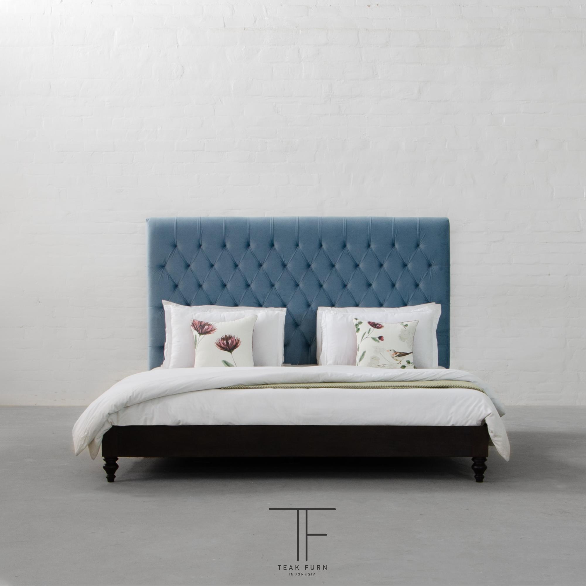 Tempat Tidur Rogelio