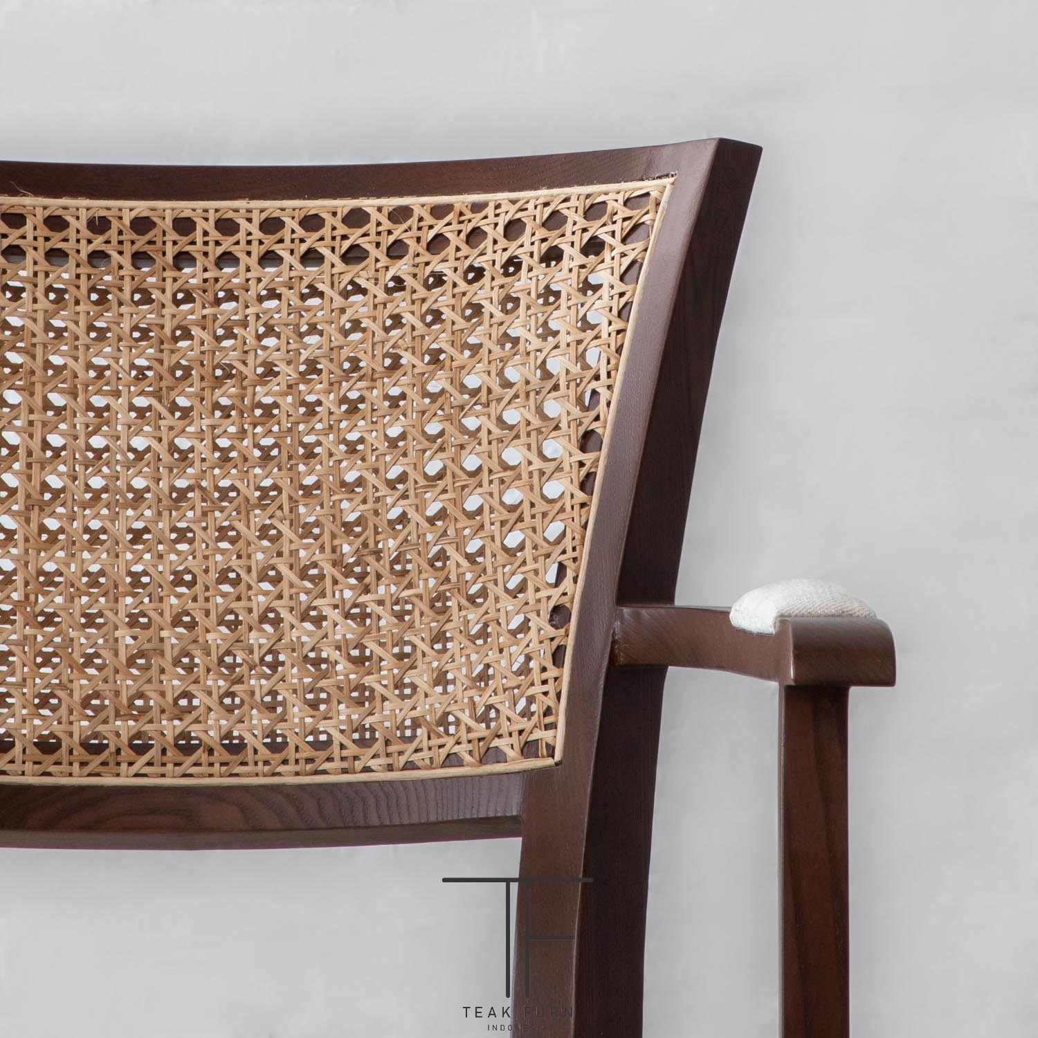 Kursi Makan Rattan With Arm - Image 2