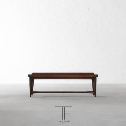 Delio Bench