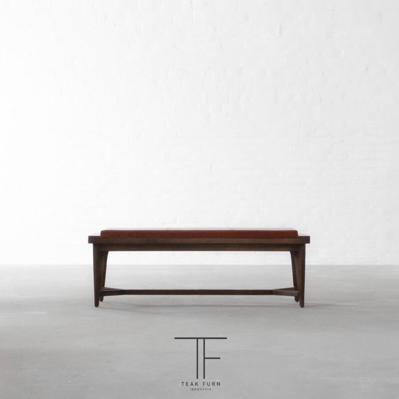 Delio Bench