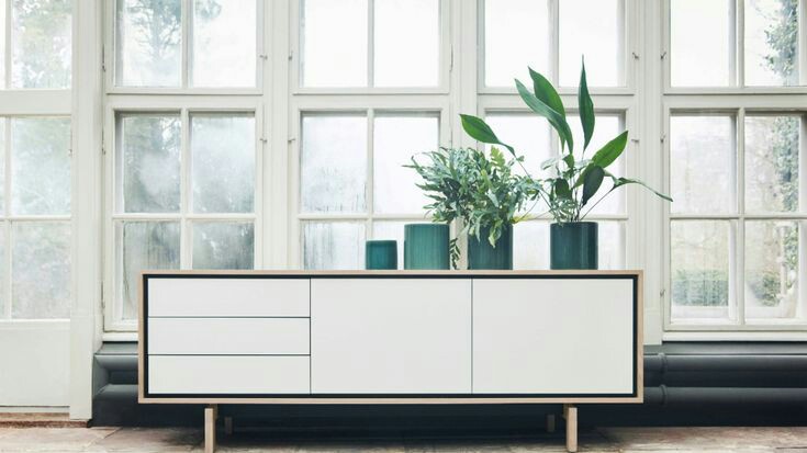 5 Rekomendasi Kabinet Minimalis Klasik Estetik Percantik Hunian