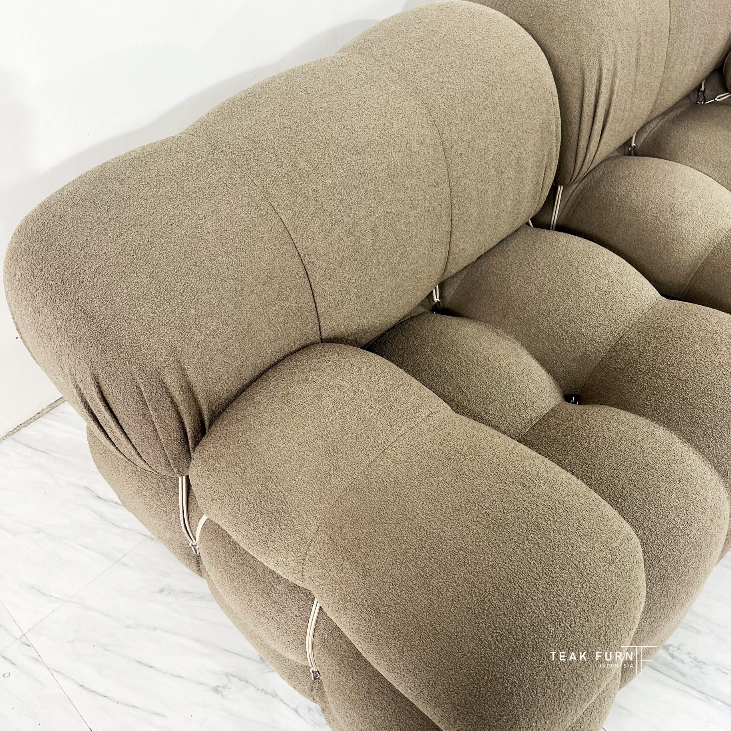 Sofa Georgy 2 Seater dan Ottoman