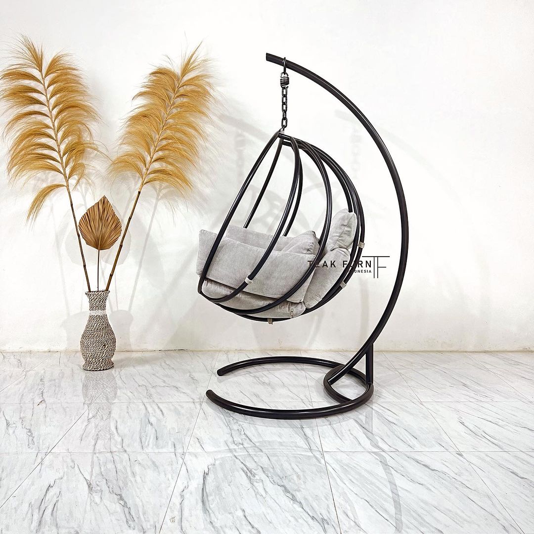 Elda Hanging Chair