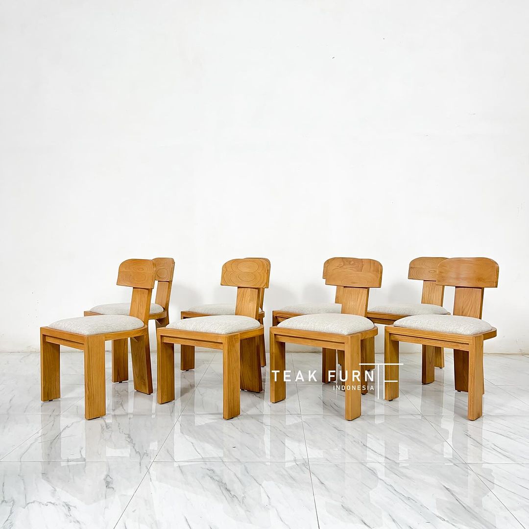 Erine Chair