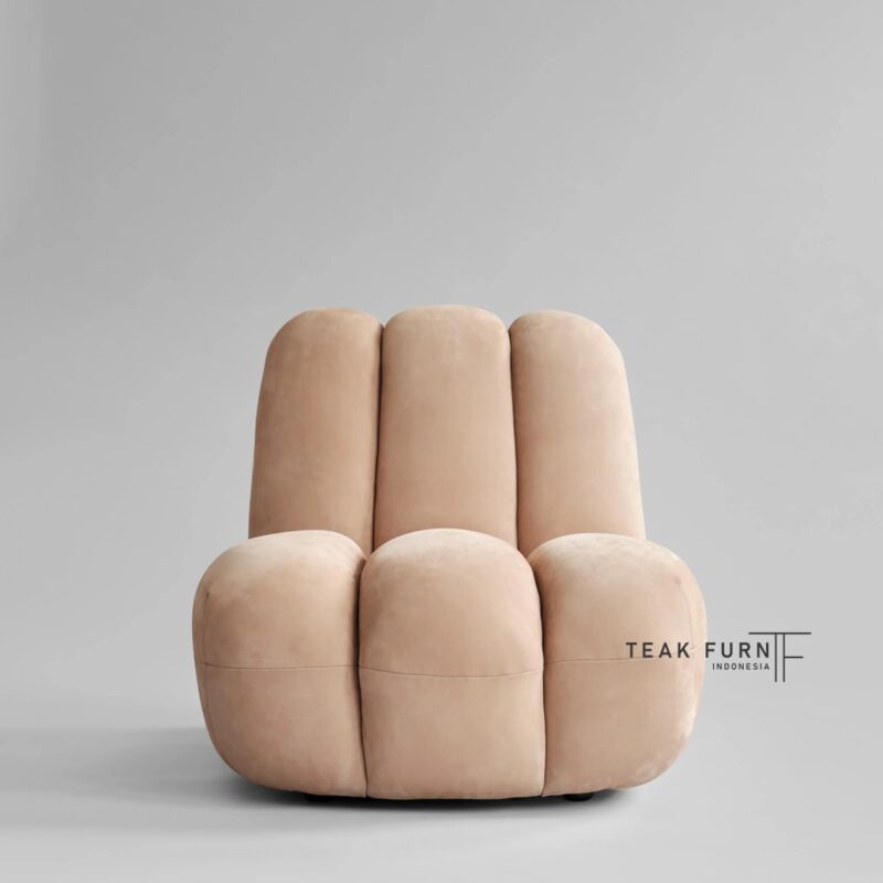 Toe Chair