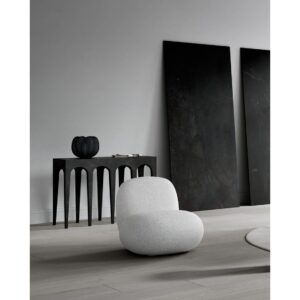 Toe Flat Chair