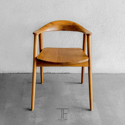 5 Secret Benefits of Owning Teak Wood Furniture for Your Home