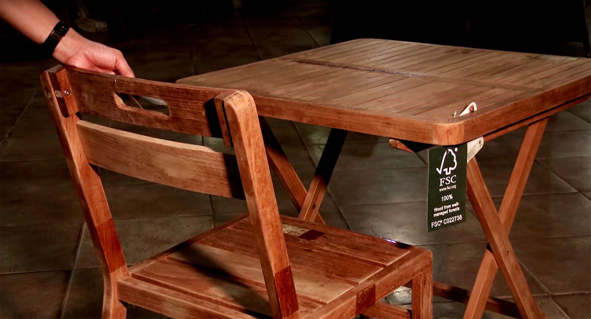 7 Proven Ways to Identify High-Quality Teak Furniture