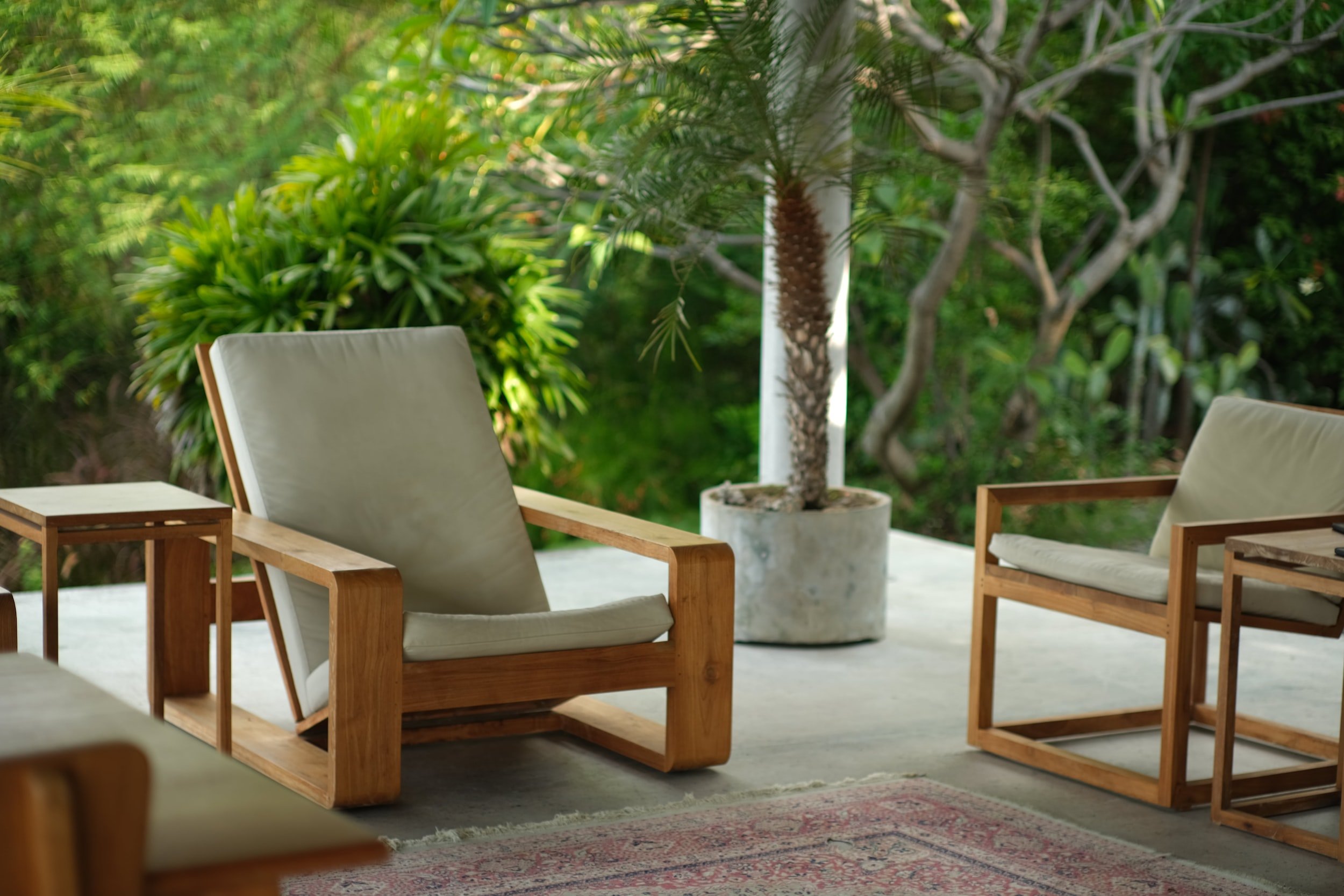 Affordable Teak Furniture: Where to Find Great Deals